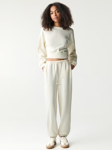 Pull&Bear Sweatshirt in Geel