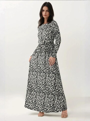 Hiccup Sommerkleid in Schwarz: Vorderseite