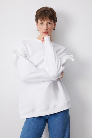 Touche Prive Sweatshirt in Beige: voorkant