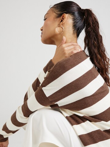 Pull-over 'Ibi' ONLY en marron