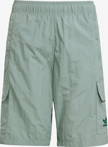 ADIDAS ORIGINALS Shorts 'Cargo Shorts' in Grün: Vorderseite