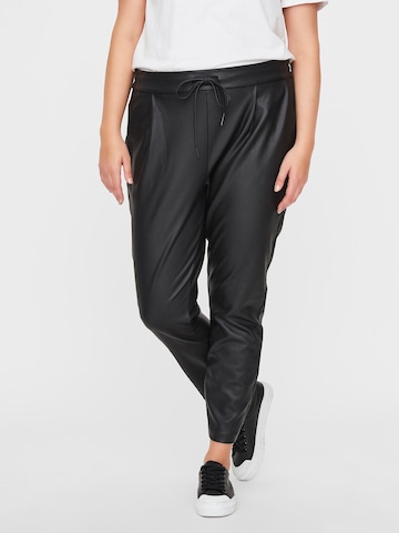 Vero Moda Curve Tapered Pants in Black: front