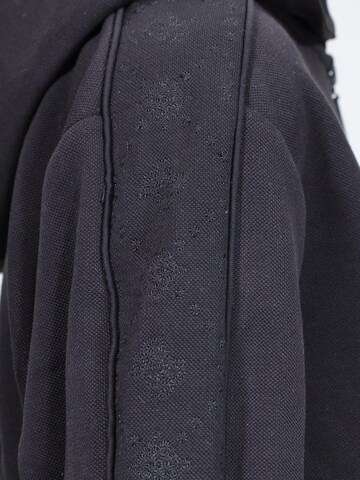 GUESS - Sudadera 'ELSA FULL ZIP HOODIE V6BQ19 K6364' en negro