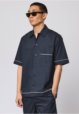 Coupe regular Chemise 'Senia' Weekend Offender en bleu : devant