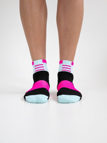 INCYLENCE Athletic Socks 'STAGES' in Pink