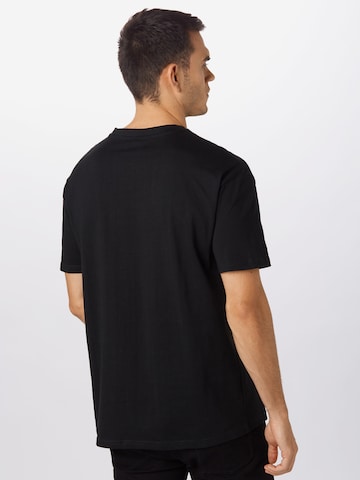 Urban Classics Regular fit Shirt in Black