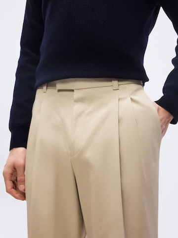 BOSS Обычный Брюки со складками 'C-Pat-BB-DPL-262' в Бежевый