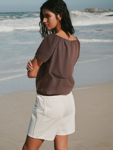 Next Shirt in Brown