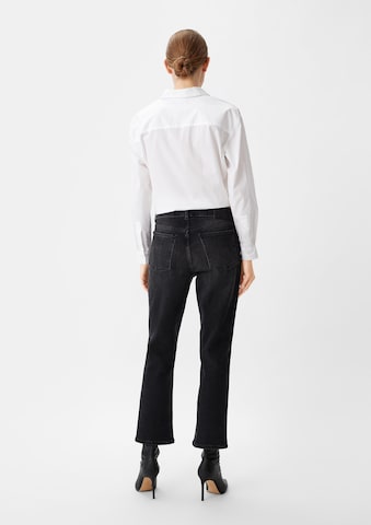 comma casual identity Slimfit Jeans i svart: bakside