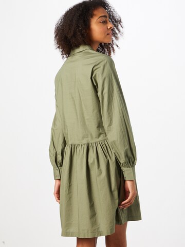 Rochie tip bluză de la QS pe verde