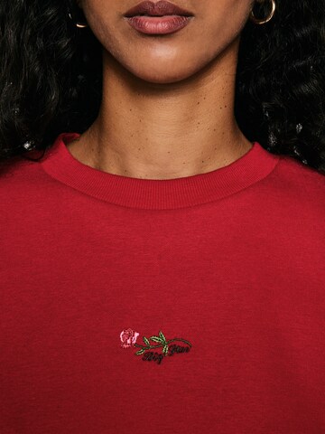 BIG STAR Sweatshirt 'MARIKA' in Rood
