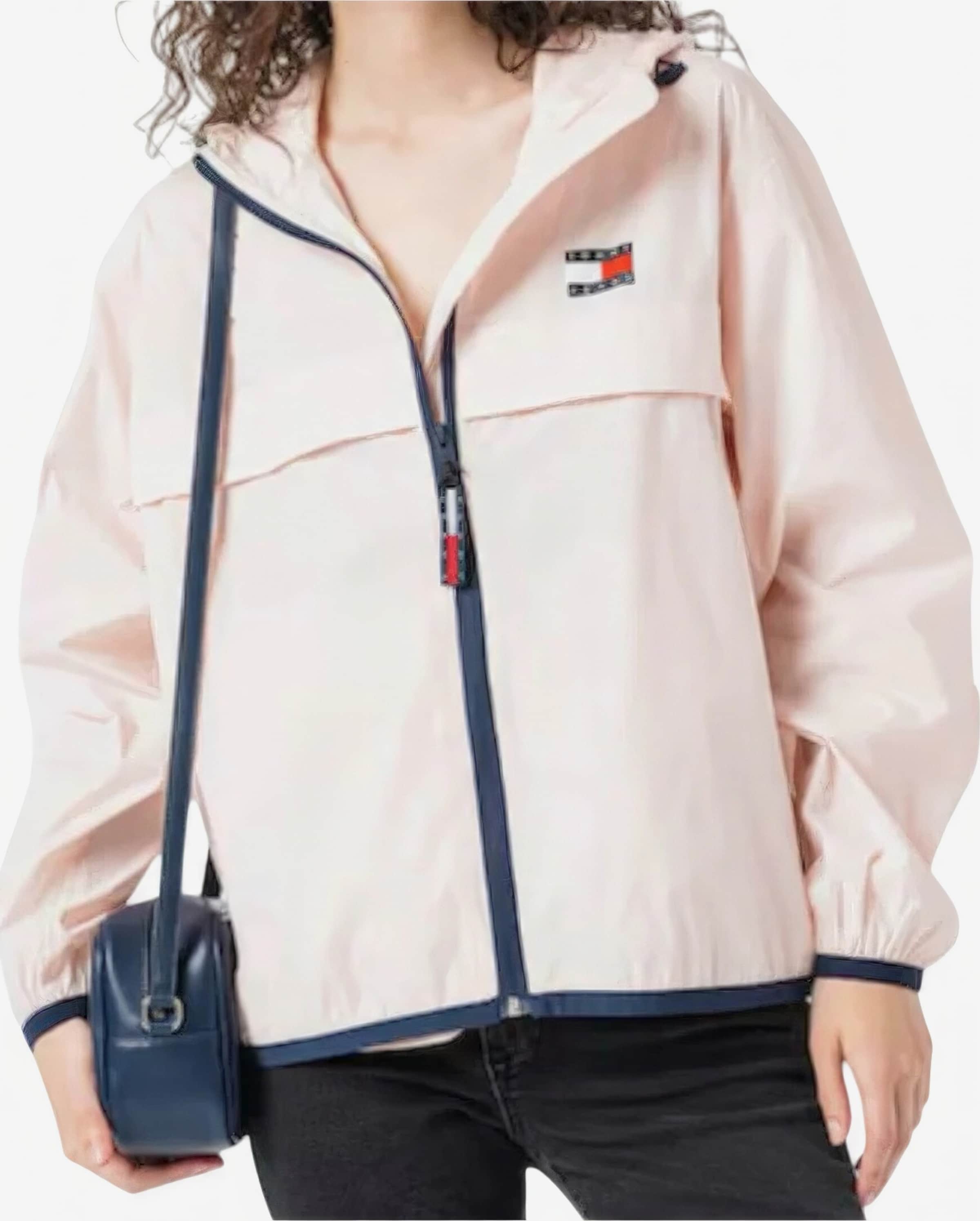 TOMMY HILFIGER Palton funcțională 'Tommy Jeans női rózsaszín kapucnis széldzseki'