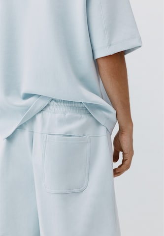 Pull&Bear Loosefit Kalhoty – modrá