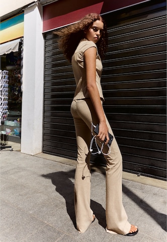 Bershka Flared Hose in Beige