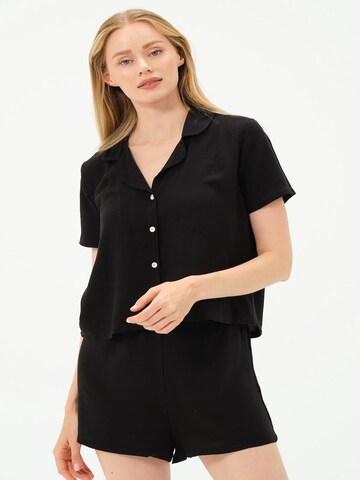 C&City Korte pyjama in Zwart