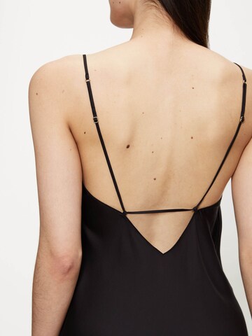TRIUMPH - Camiseta de noche ' Silky Sensuality ' en negro