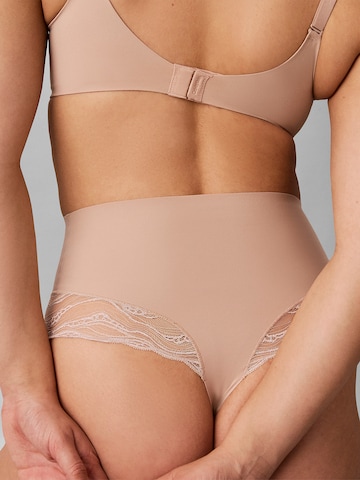 Slip scultant 'Sensual Stretch Lace' Calvin Klein en marron