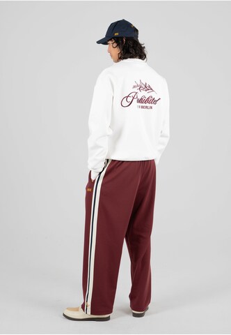 Sweat-shirt 'PB Leaf' Prohibited en blanc