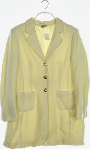 Madeleine Jacket & Coat in L in White: front