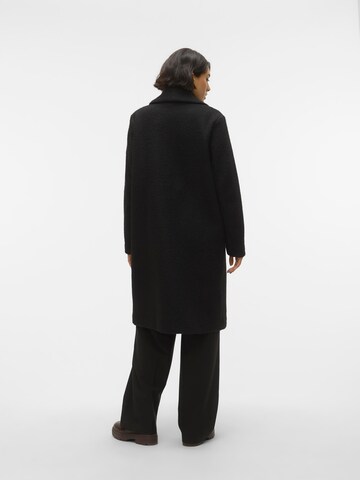 VERO MODA Between-Seasons Coat 'ANNY' in Black