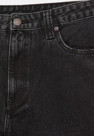 Pull&Bear Szabványos Farmer - fekete