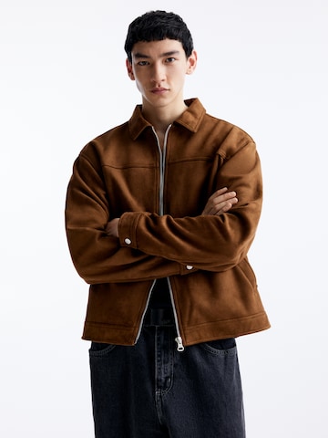 Pull&Bear Between-season jacket in Brown: front