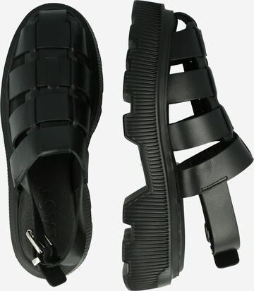 LÄST Páskové sandály 'Tammy' – černá
