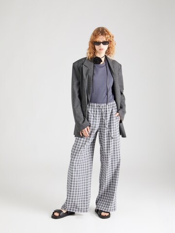 Maglietta 'PCMARA' di PIECES in blu