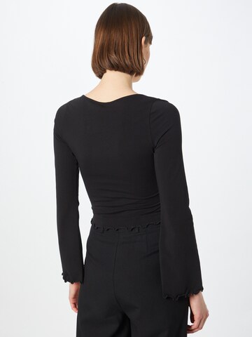 Monki Shirt in Black