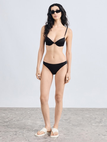 Calvin Klein Swimwear Push-up Horní díl plavek – černá
