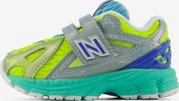 new balance Trainers '1906' in Green: front