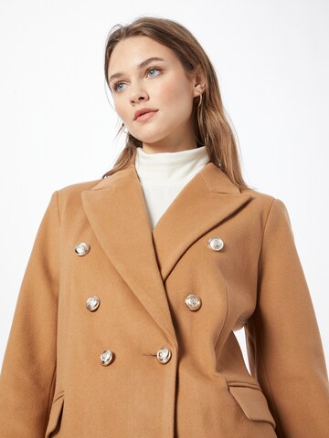 Wallis Blazer in Beige