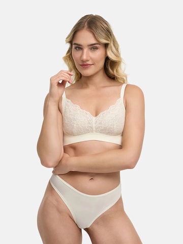 cfab Push-up BH 'Comfort BH mit Lace'‌‌‌‌‌‌‌‌ in Weiß: Vorderseite