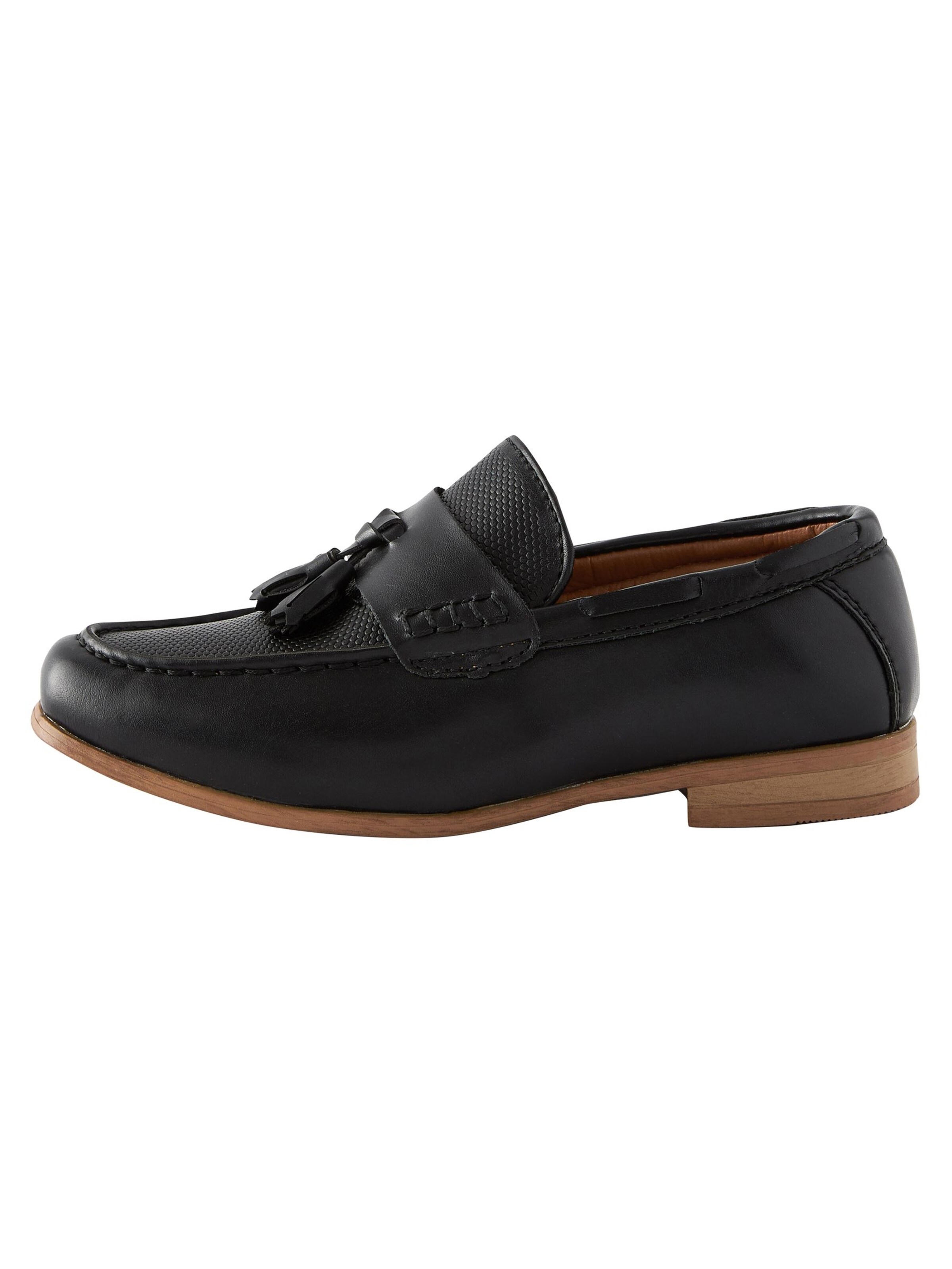 Next Low shoe in Black: front