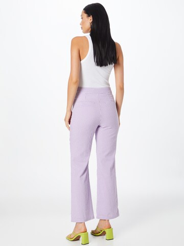 NA-KD Wide Leg Hose in Lila