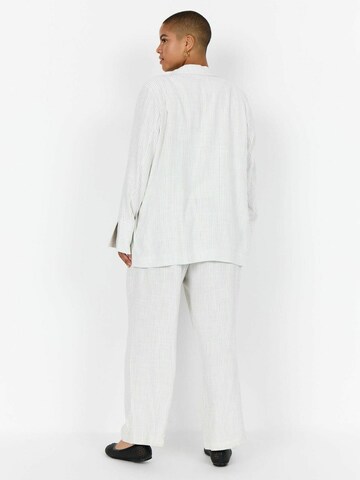 Wasabi Concept Bleiseri ' WA-SANILLA 2 ' värissä valkoinen