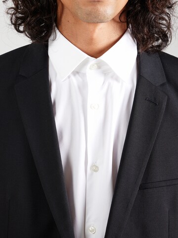 HUGO - Ajuste estrecho Camisa de negocios 'Jenno' en blanco