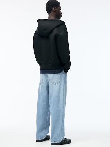 Pull&Bear Lużny krój Jeansy w kolorze niebieski