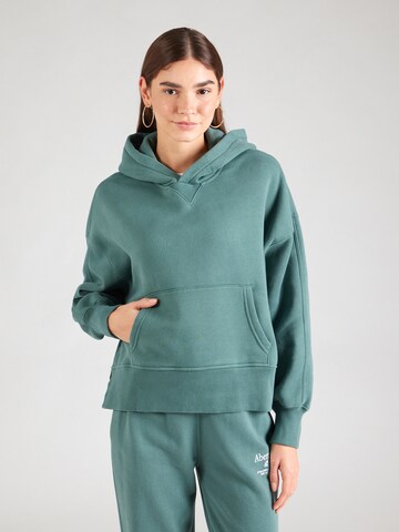 Sweat-shirt 'ESSENTIAL EAST/WEST' Abercrombie & Fitch en vert : devant