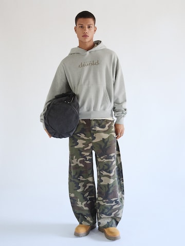 Felpa 'KINETICS' di Bershka in grigio: frontale