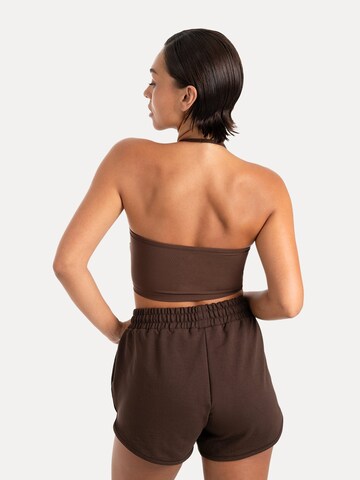 Haut de sport ' Florea ' Smilodox en marron