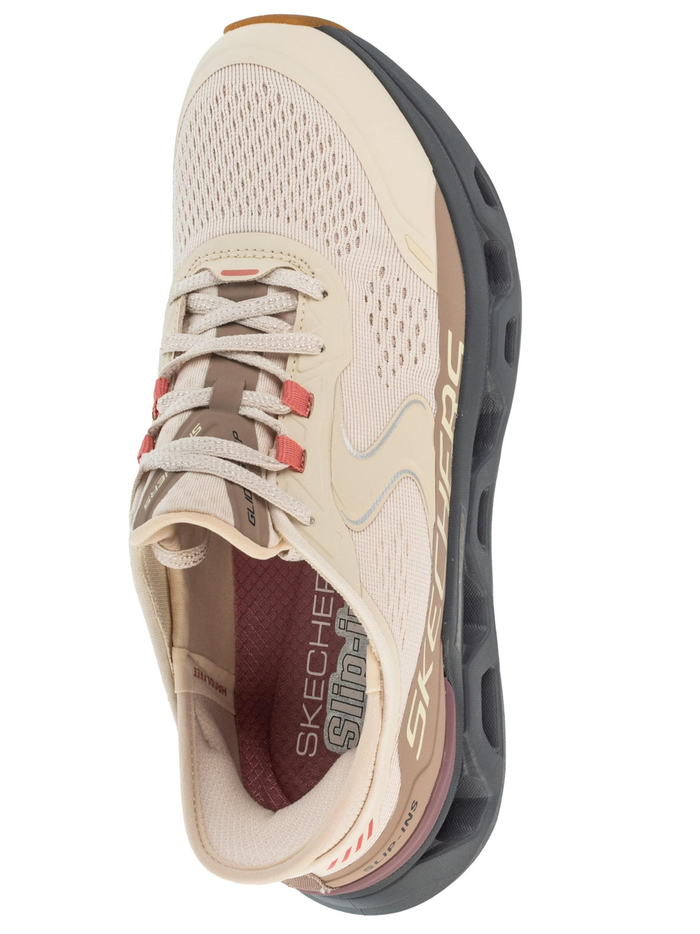 Baskets basses 'Slip-Ins: Glide-Step Altus' SKECHERS en beige