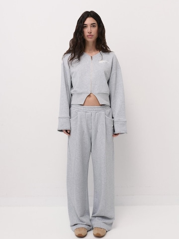 Sweat-shirt FEMSSY en gris