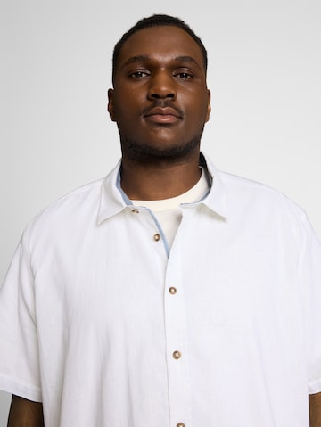 TOM TAILOR Men + Regular fit Button Up Shirt in White