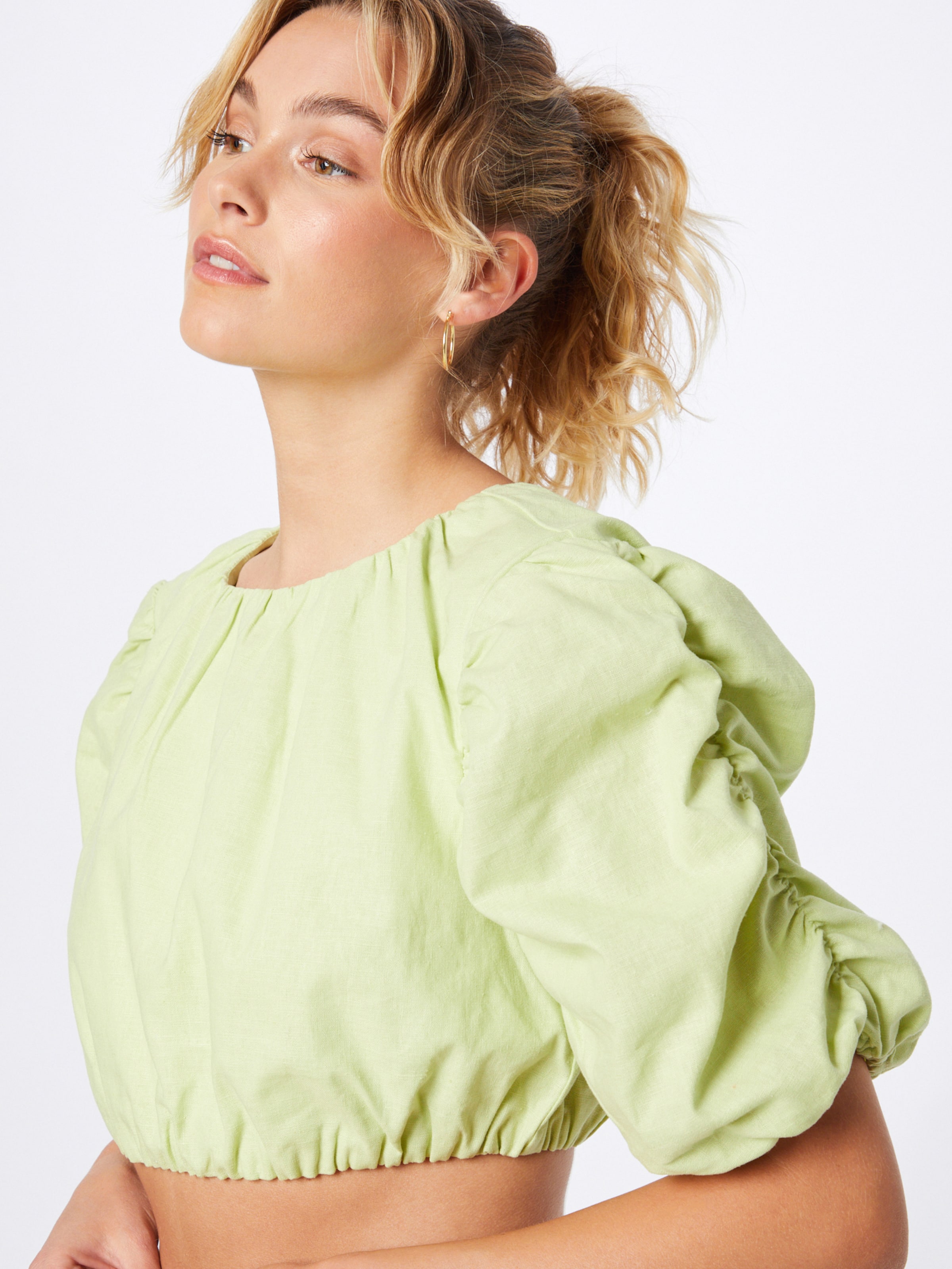 NA KD Blusa em Verde Pastel ABOUT YOU