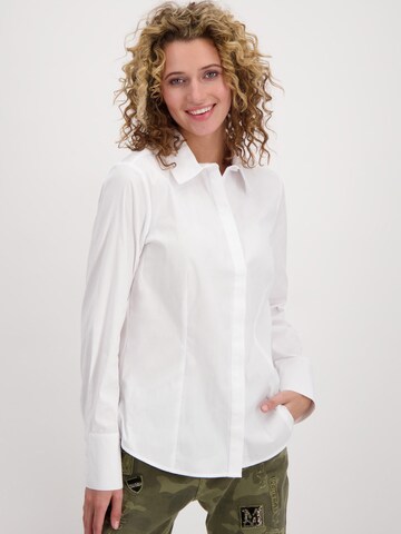 monari - Blusa en blanco: frente