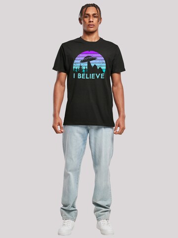 T-Shirt 'I Believe UFO Alien Raumschiff Retro' F4NT4STIC en noir