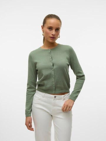 VERO MODA Strickjacke 'Care' in Grün: Vorderseite