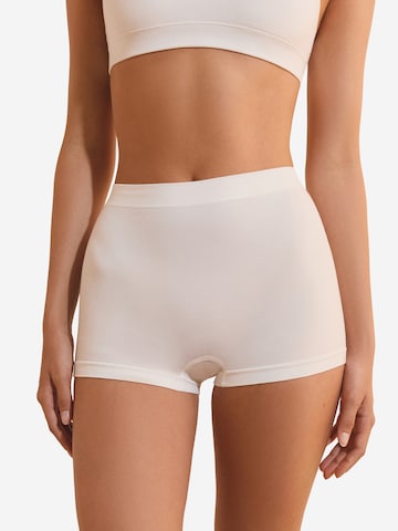ETAM Panty 'Amande' in Beige: front