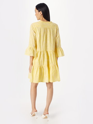 True Religion Φόρεμα σε κίτρινο